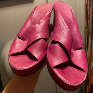 ATTILIO GIUSTI LEOMBRUNI HEELS